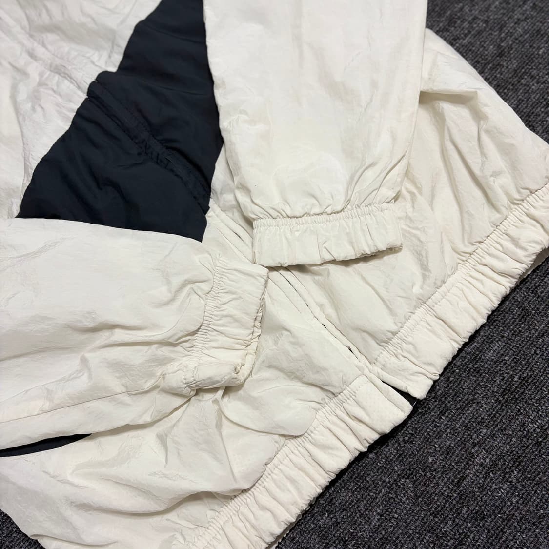 나이키 빅스우시 바람막이 상품이미지2