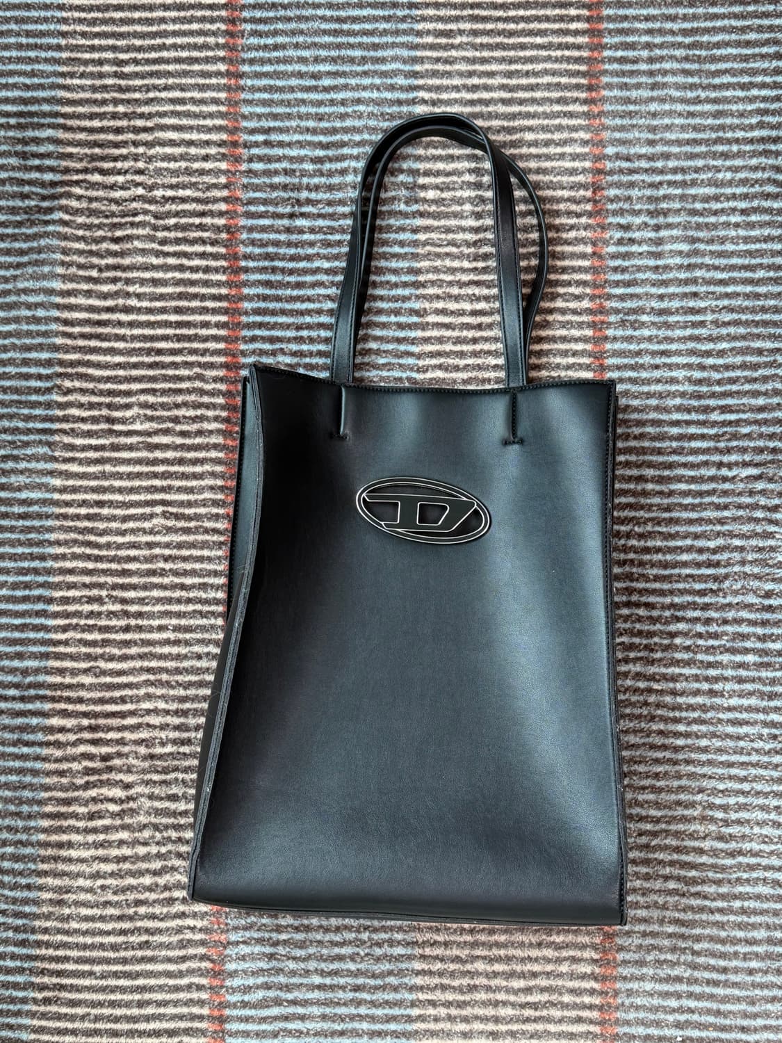 디젤 홀리D로고 쇼퍼백(40x31x8) 상품이미지2