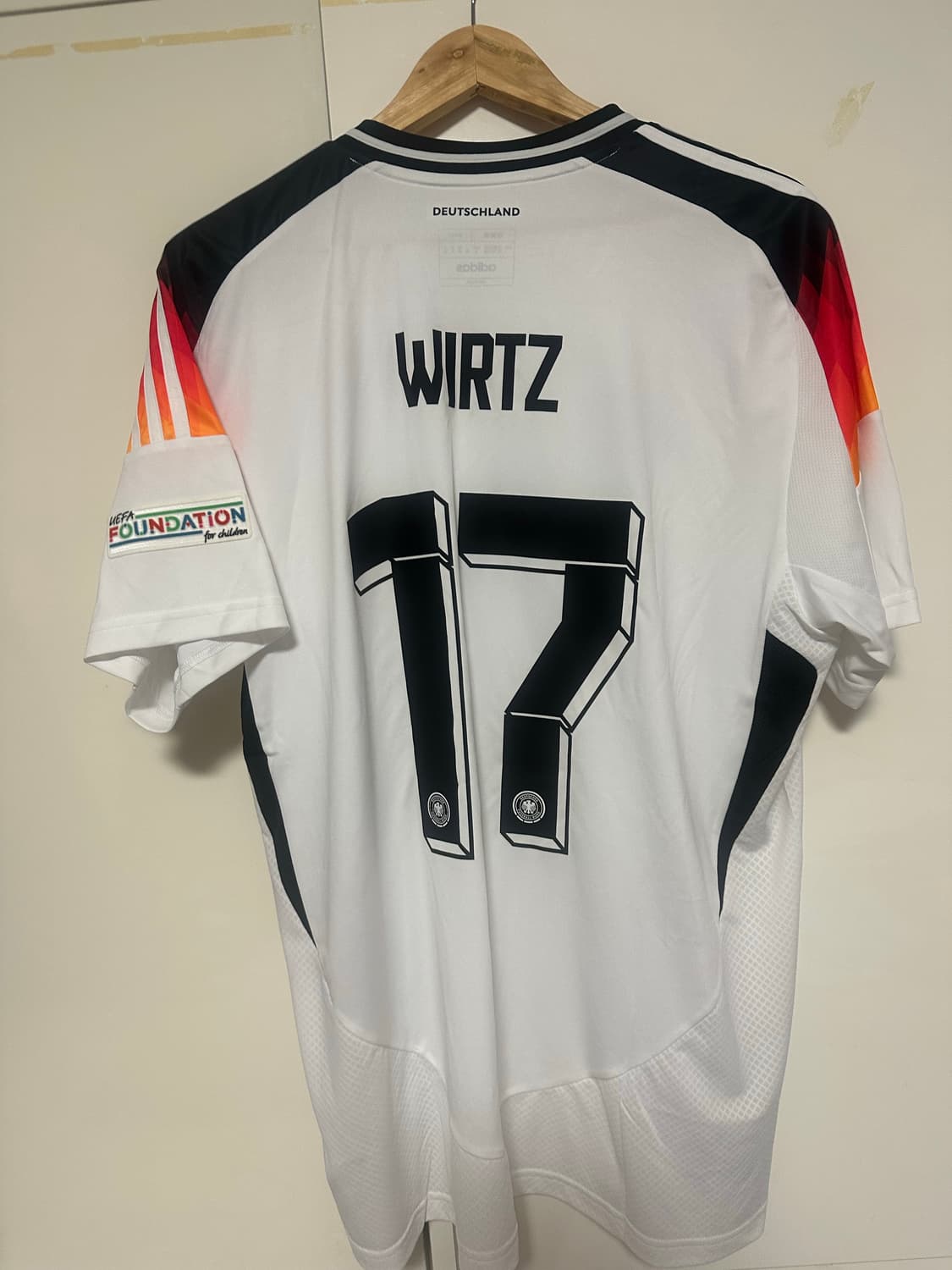 아디다스 독일 홈 24-26 유니폼 상품이미지3