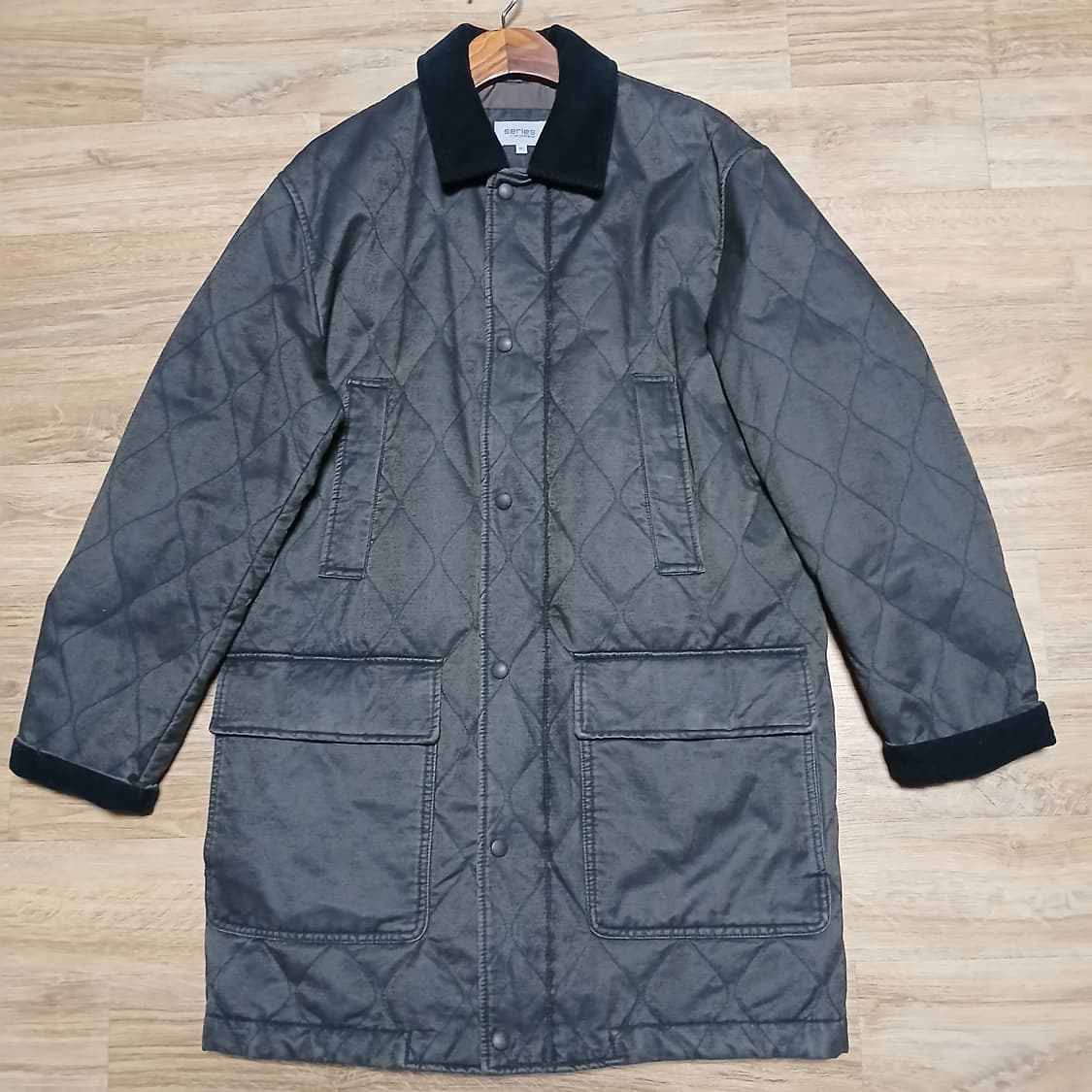 series 시리즈 피그먼트 코팅 퀄팅 코트 자켓 점퍼 상품이미지2