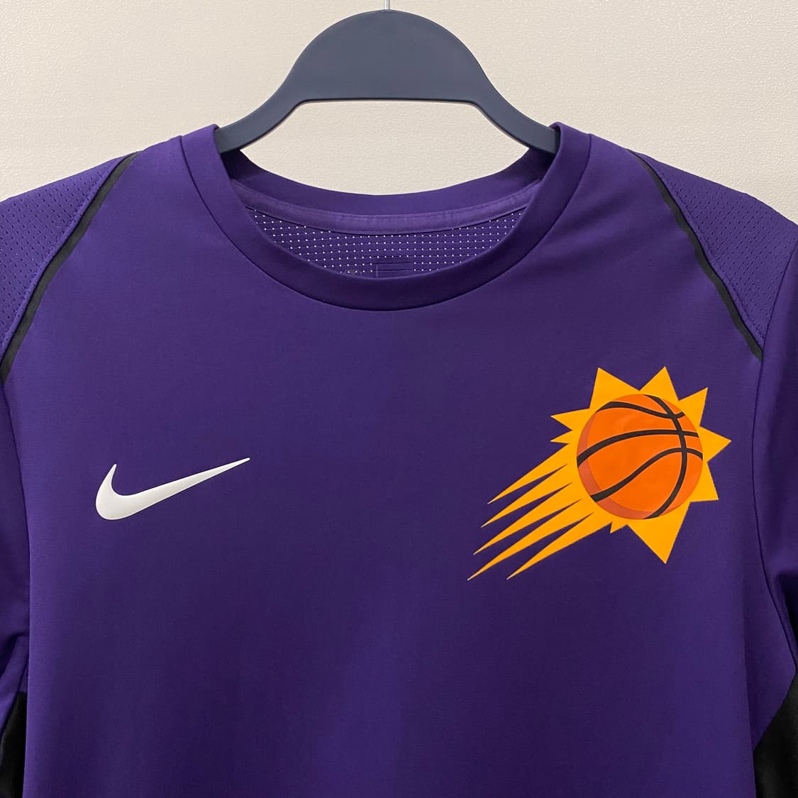 나이키 NBA 드라이핏 피닉스 선즈 웜업 티셔츠 상품이미지3