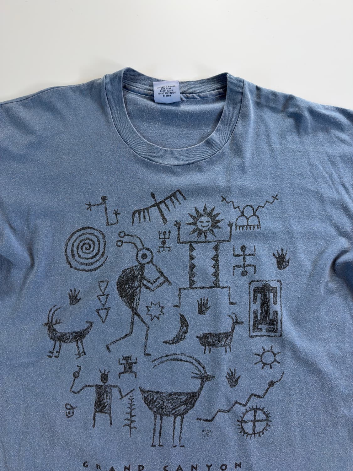 90s native design 빈티지 네이티브디자인 티셔츠 상품이미지1