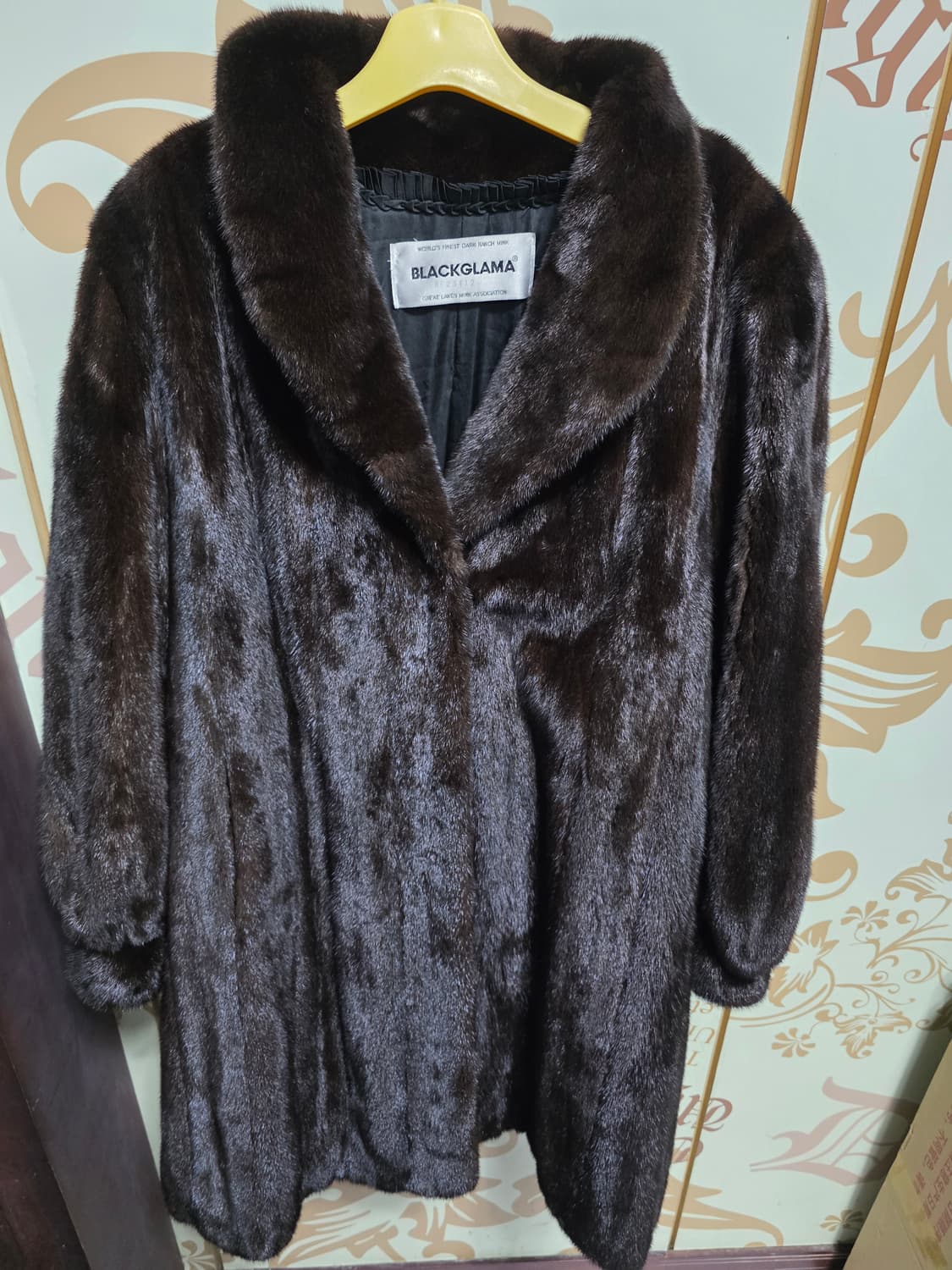 근화모피 블랙그라마 밍크코트 상품이미지1