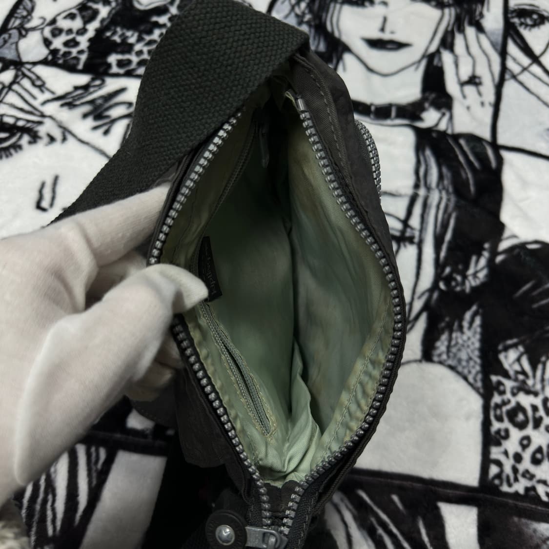 키플링 크로스백 그레이 상품이미지4