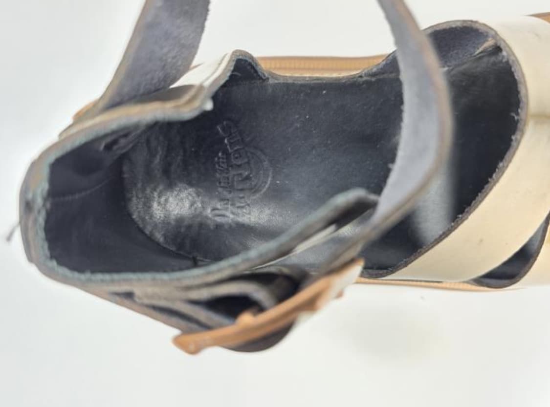 닥터마틴 샌들 상품이미지4