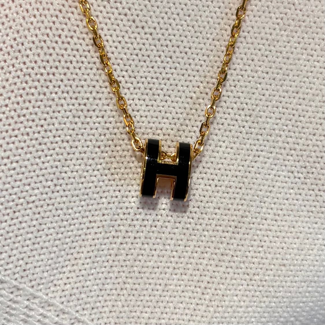 A+ MINI사이즈 에르메스 팝아슈 목걸이 블랙&골드 (박스/더스트) 상품이미지3