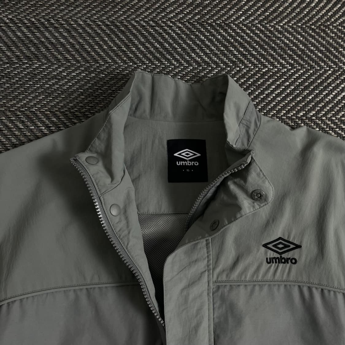 엄브로 풀오버 우븐 아노락 웜업o 3082 상품이미지5