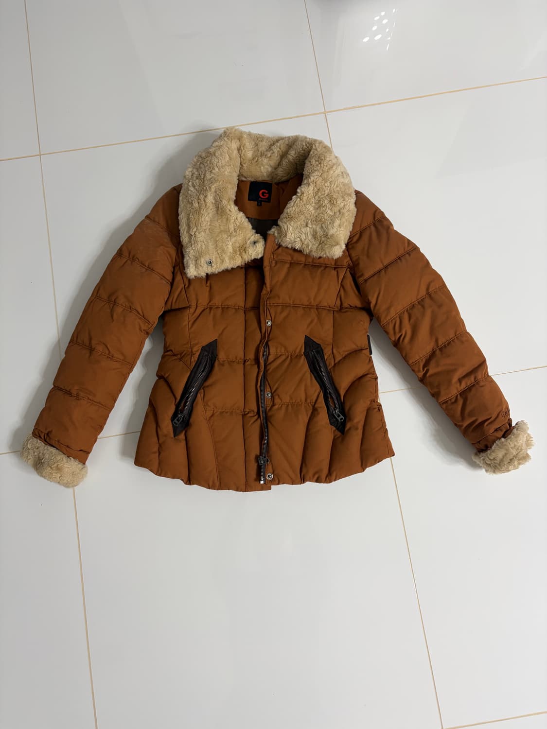 GUESS 게스 웰론 점퍼 상품이미지1