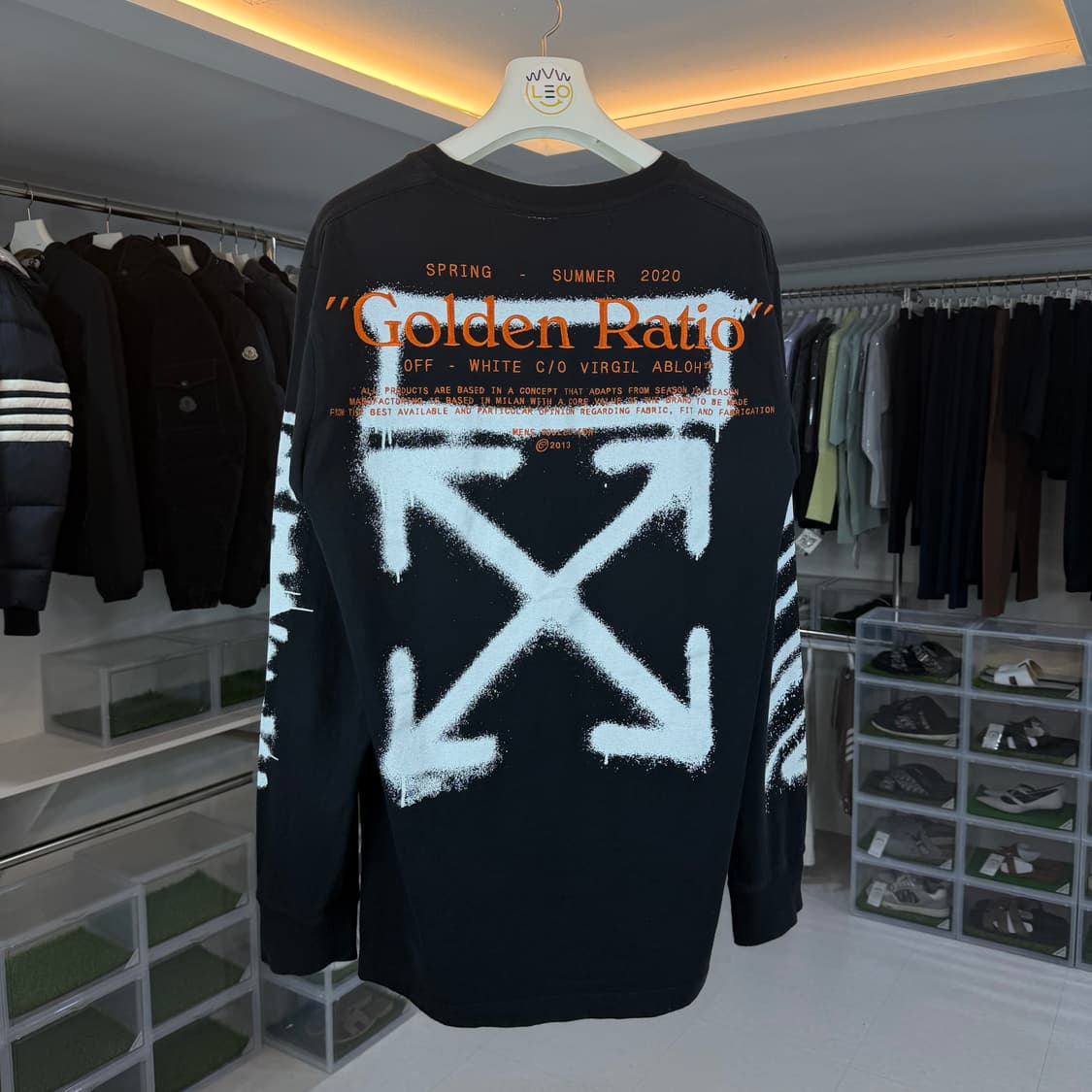 [리오브] 오프화이트 골든라티오 애로우 롱슬리브 상품이미지1