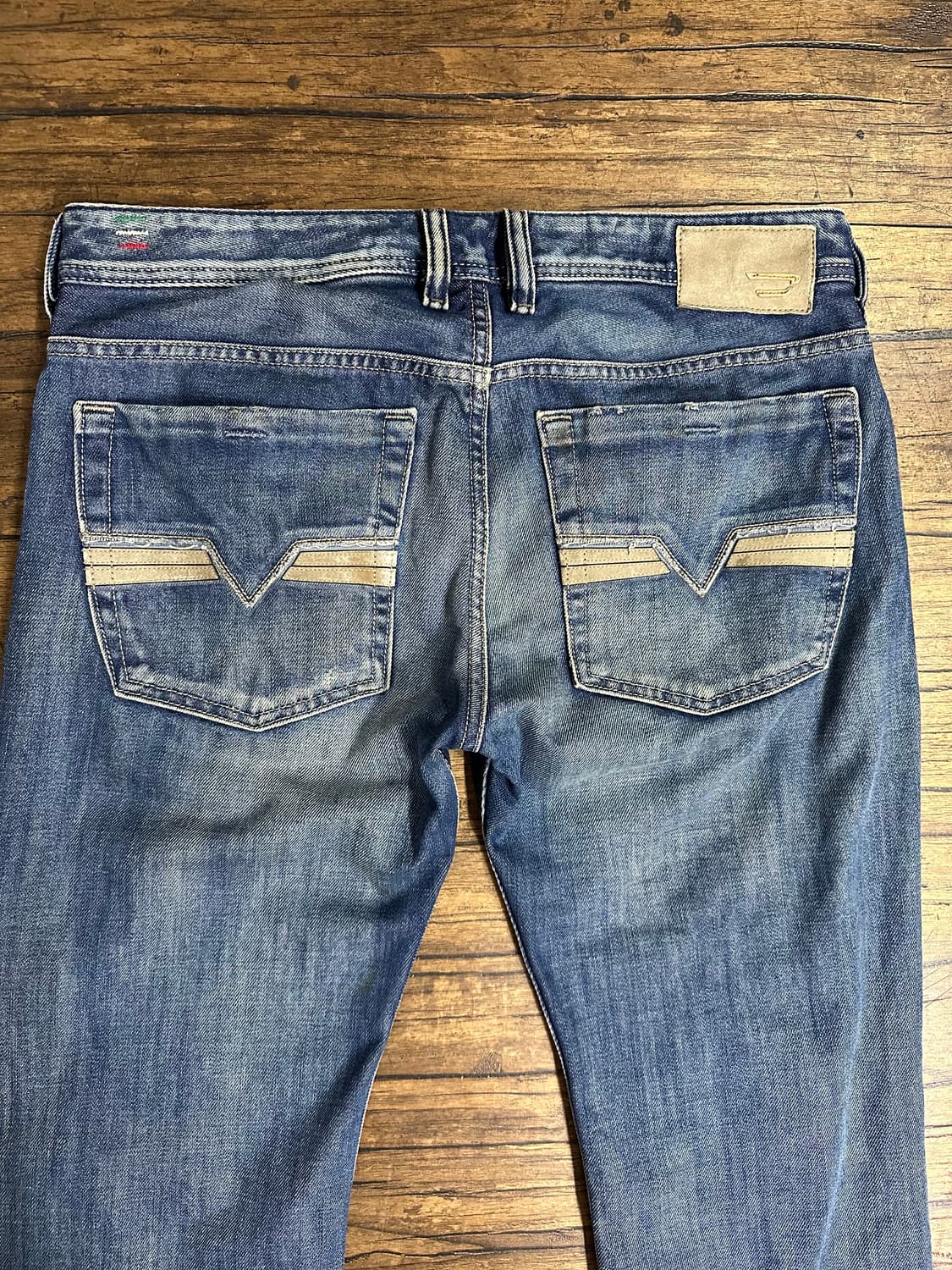 디젤(Diesel) ZATINY 008AT 워싱 부츠컷 데님 팬츠 32 상품이미지2