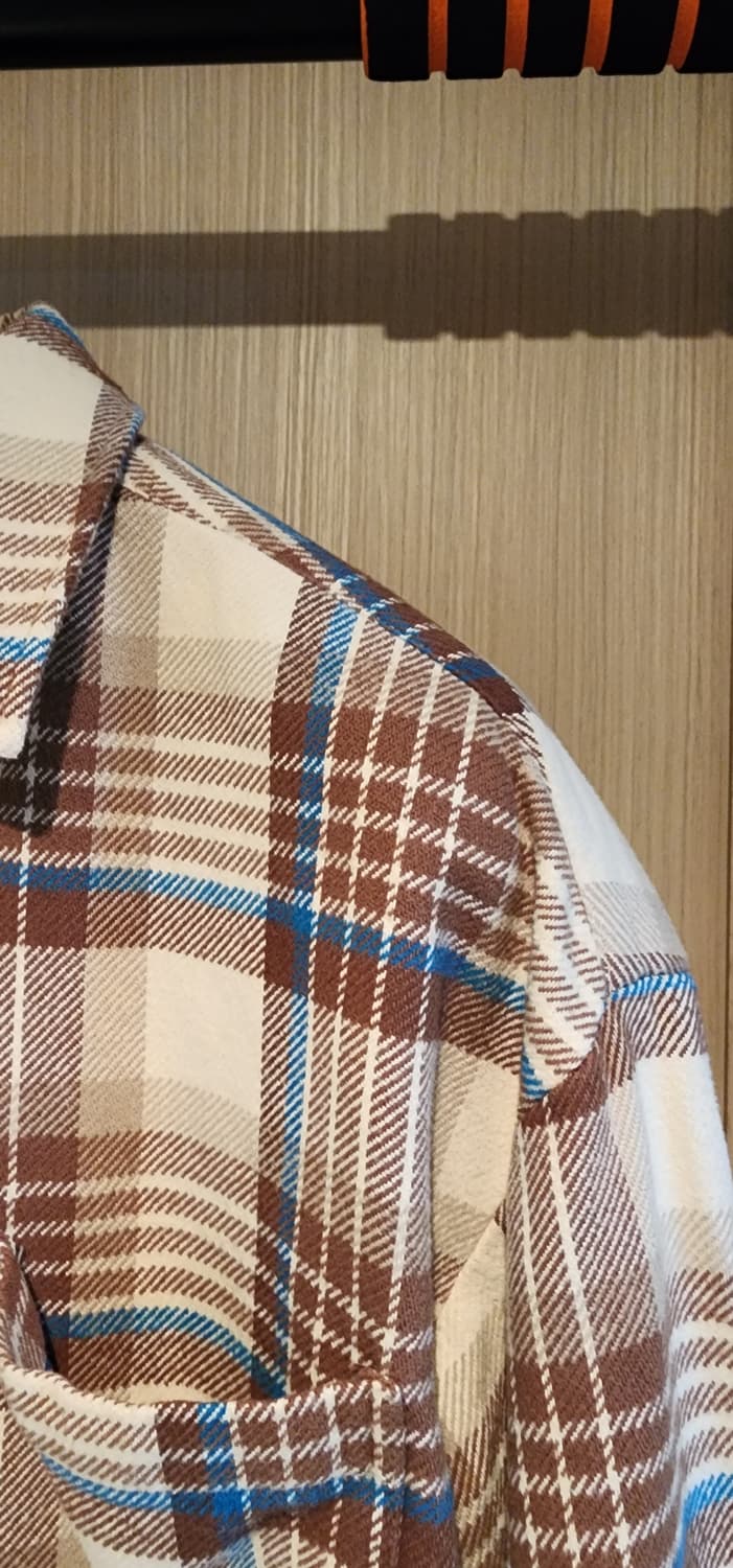 (새상품)ANDZ 오버핏 아우터형 체크 셔츠 베이지 L 상품이미지3