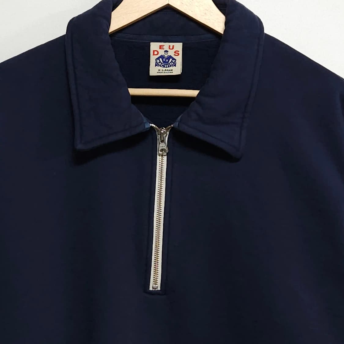 110)DEUS 데우스 엑스마키나 반집업 스웻 맨투맨 네이비 상품이미지2