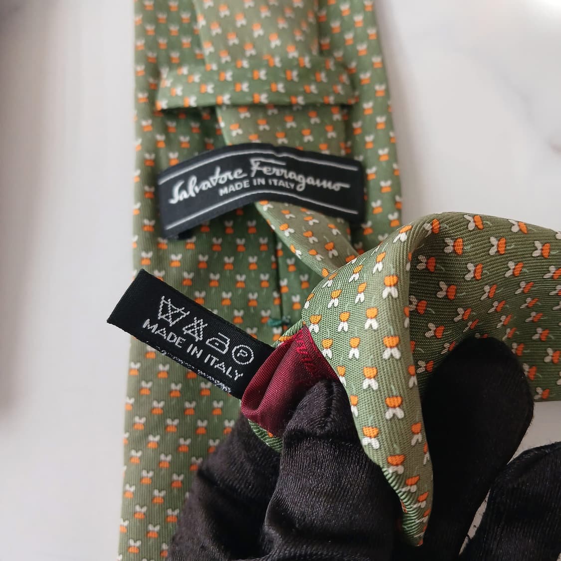 살바토레 페라가모 실크 그린 패턴 넥타이 8.7cm B등급 A19432
 상품이미지10