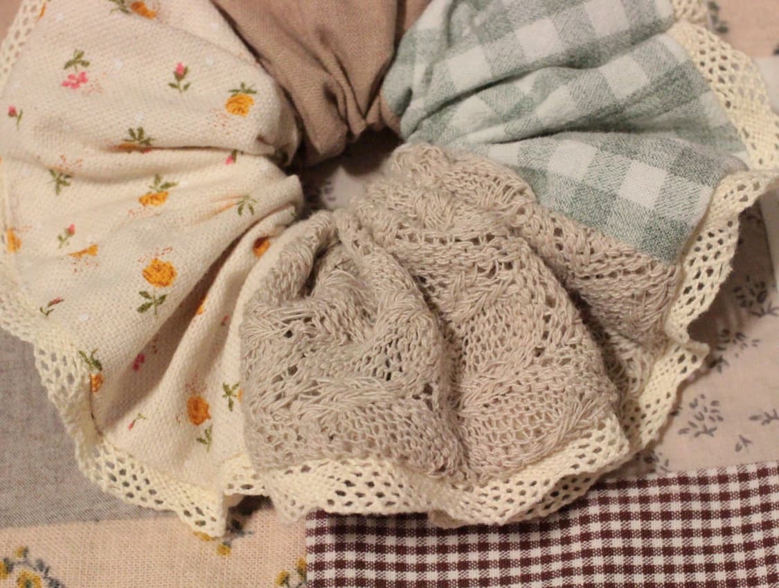 핸드메이드 패치워크 레이스 스크런치 상품이미지3