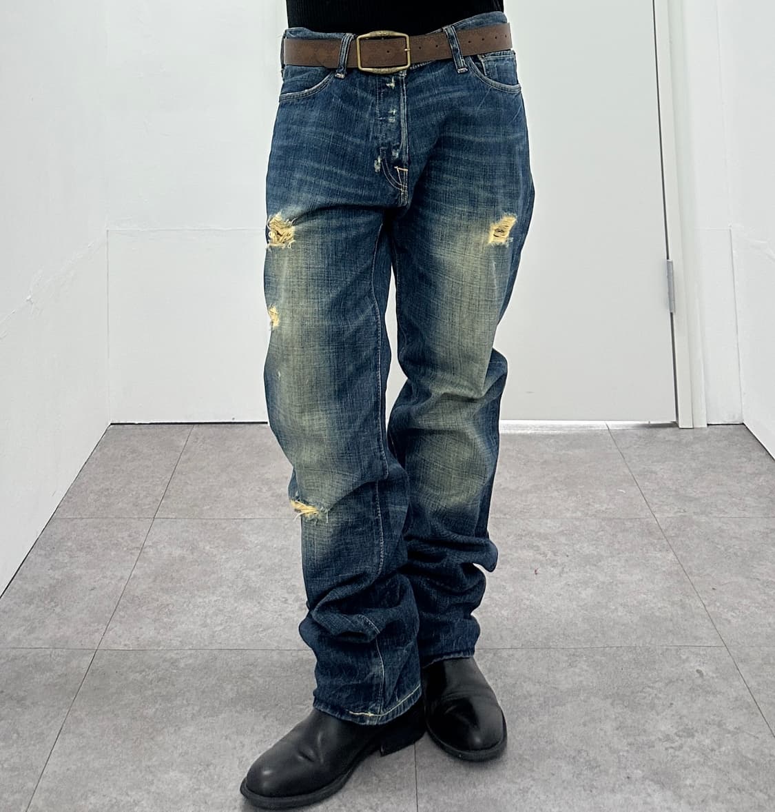 Abercrombie & Fitch Distressed Denim Jea 상품이미지1