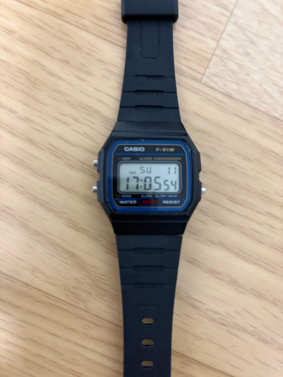 [거의 새것] 카시오 F-91W 블랙 전자시계 (클래식) 상품이미지1