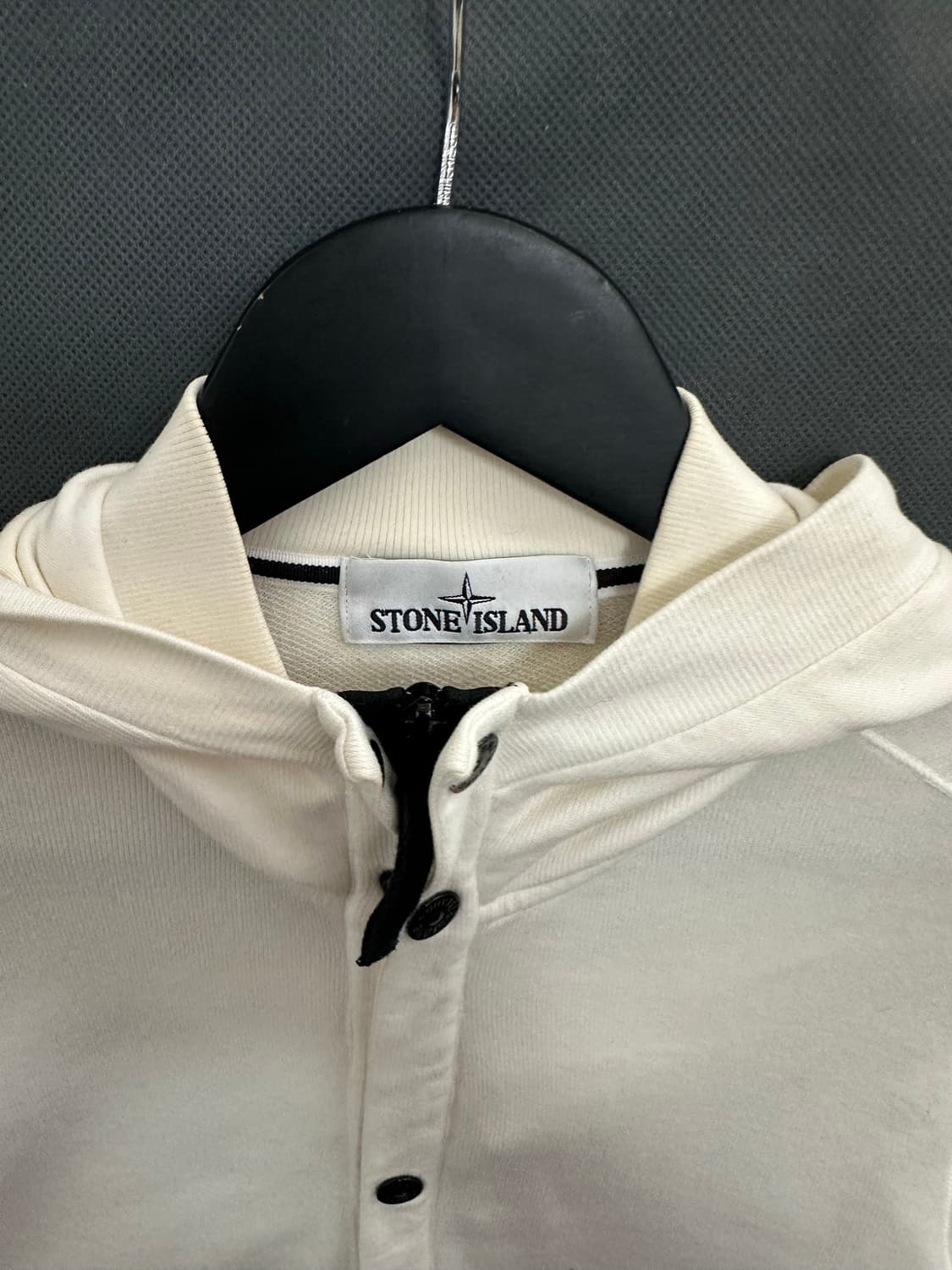 스톤아일랜드 후드집업 S(90) 정품 상품이미지4
