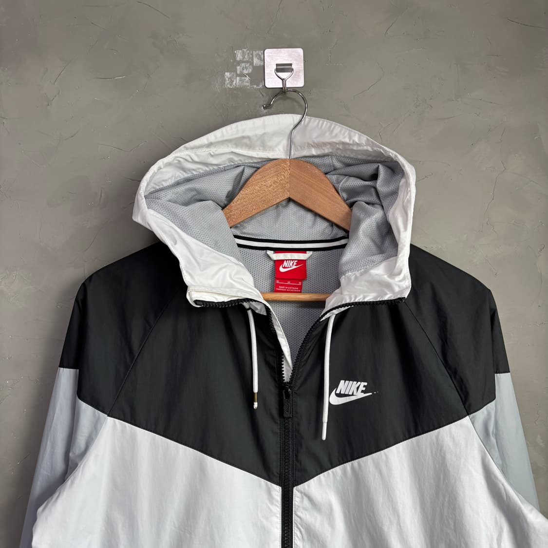 나이키 윈드러너 바람막이 화이트 그레이 상품이미지2