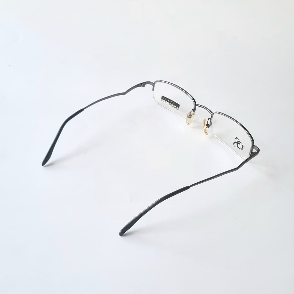 데드스탁 레트로한 감성을담은 반무테 안경테 787 상품이미지6