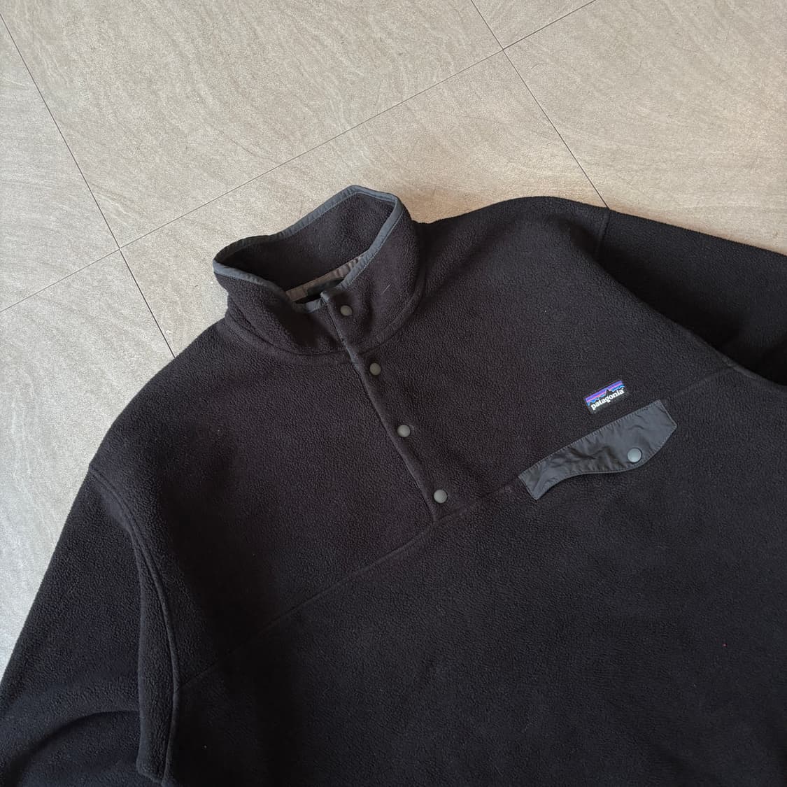 파타고니아 정품 블랙 신칠라 스냅티 상품이미지2