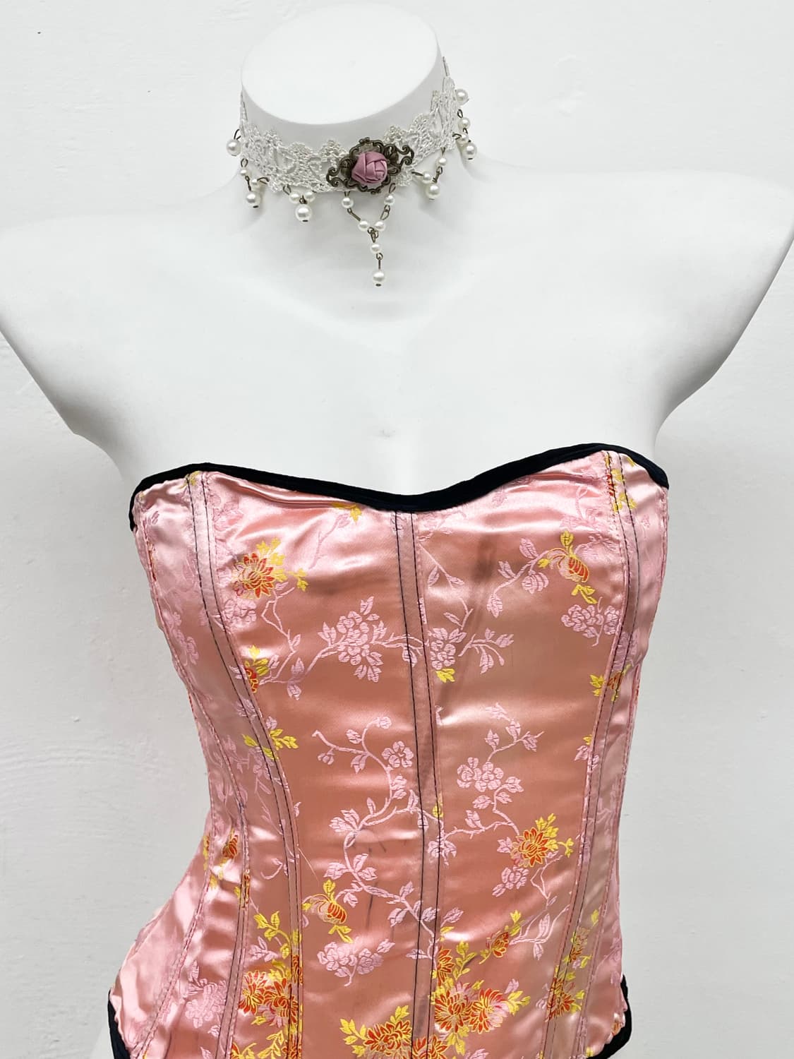 새틴 치파오 자수 코르셋 상품이미지2