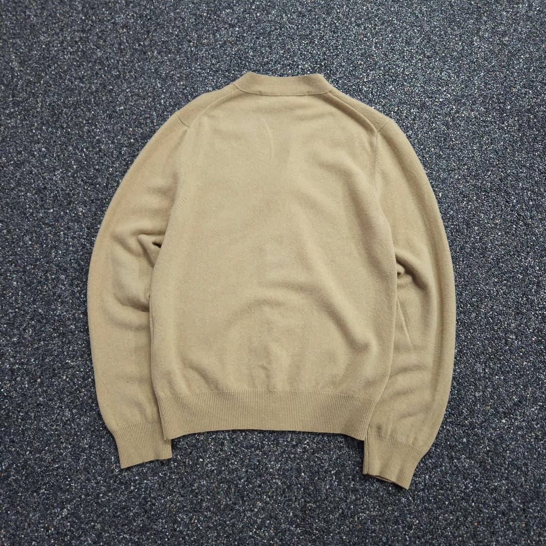 꼼데가르송 플레이 블랙 하트 와펜 미니멀 가디건 (95) 상품이미지2