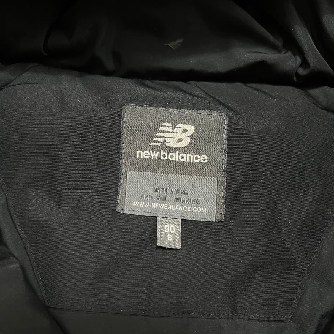 뉴발란스 사이드라인 다운 후드 롱패딩 점퍼 [블랙] S/90 상품이미지5