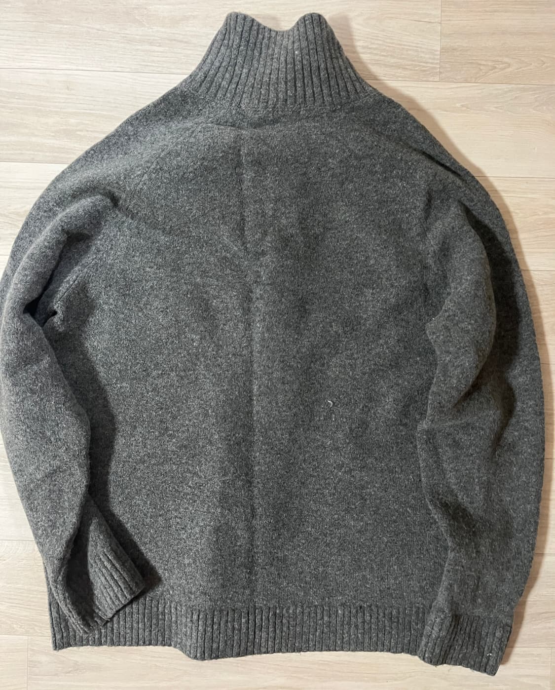 유니클로 수플레얀 가디건 다크 그레이 M 상품이미지6