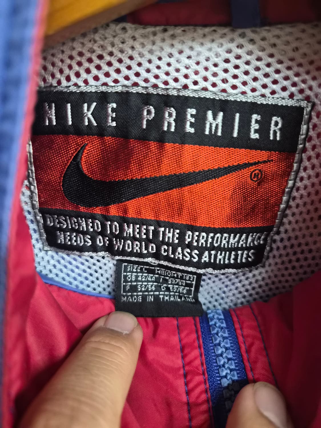 L/105) 나이키 올드스쿨 90's  파리생제르망 트랙자켓 팝니다 상품이미지5