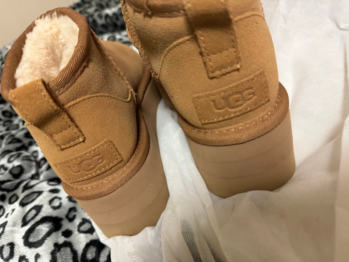 어그 클래식 울트라 미니 플랫폼 부츠 체스트넛 상품이미지2