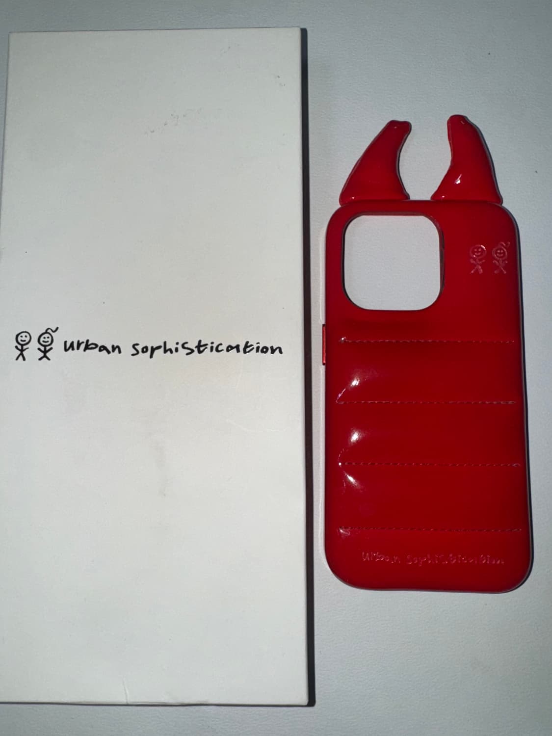 아이폰 15PRO - 어반 소피스티케이션 - DEVIL 상품이미지7