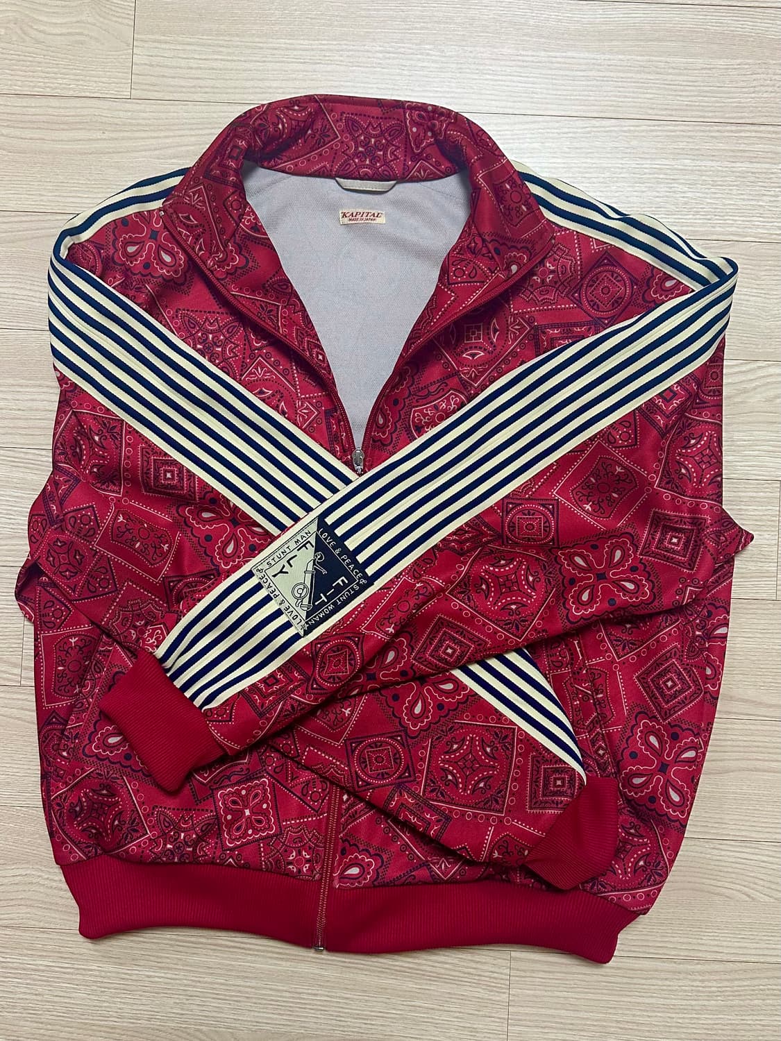 캐피탈 스무스 저지 쿠키 반다나 프린트 트랙 자켓 레드 상품이미지1