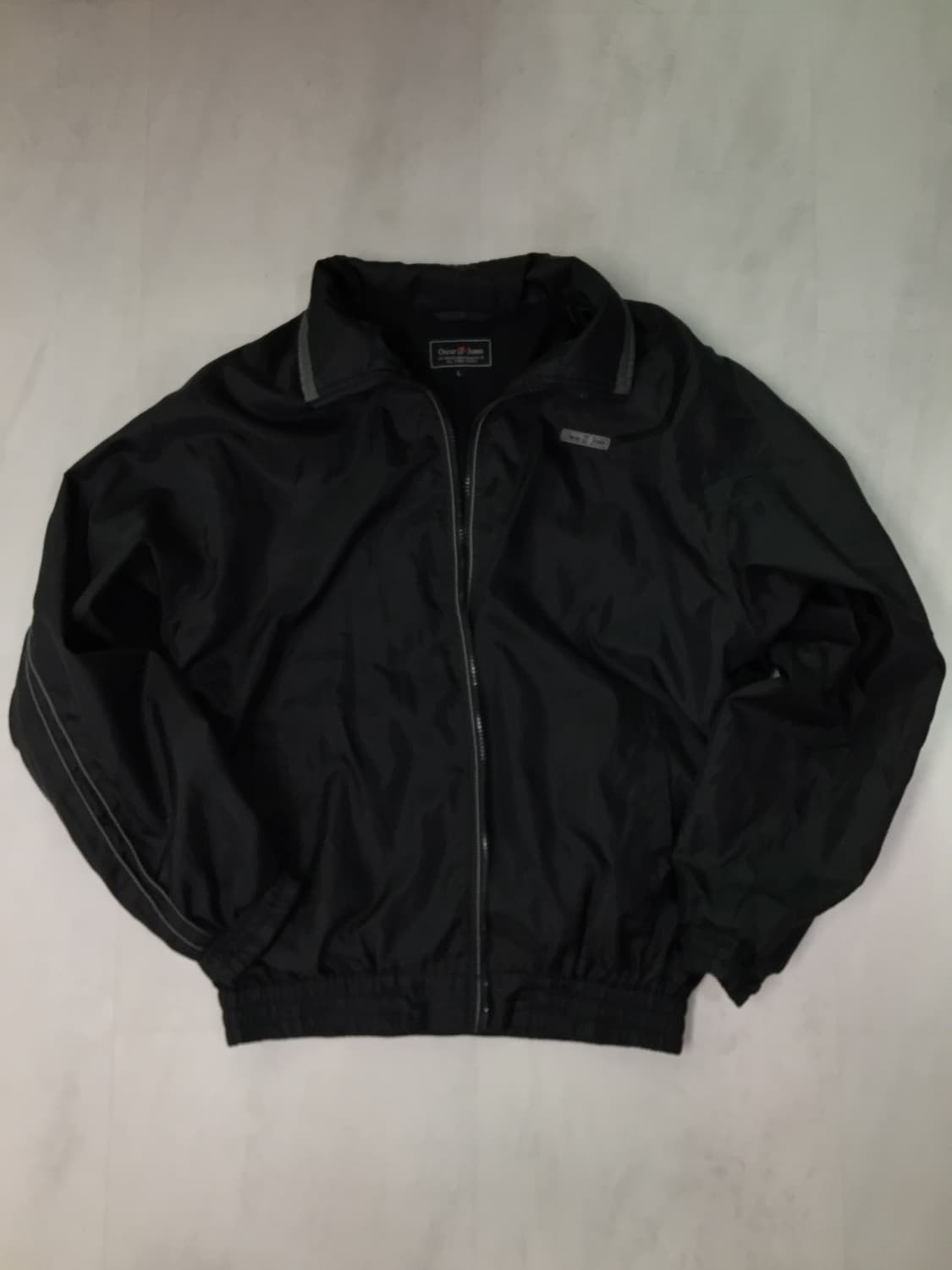 Oscar J Jones 올드스쿨 파이핑 바람막이 상품이미지1