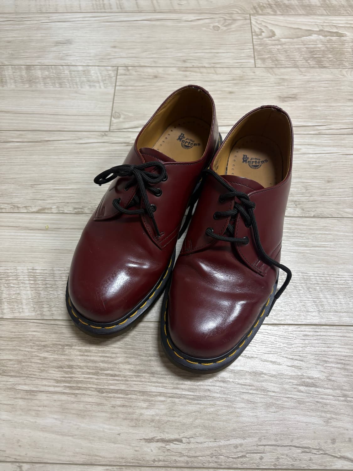 닥터마틴 1461 3홀 체리레드 260 상품이미지1