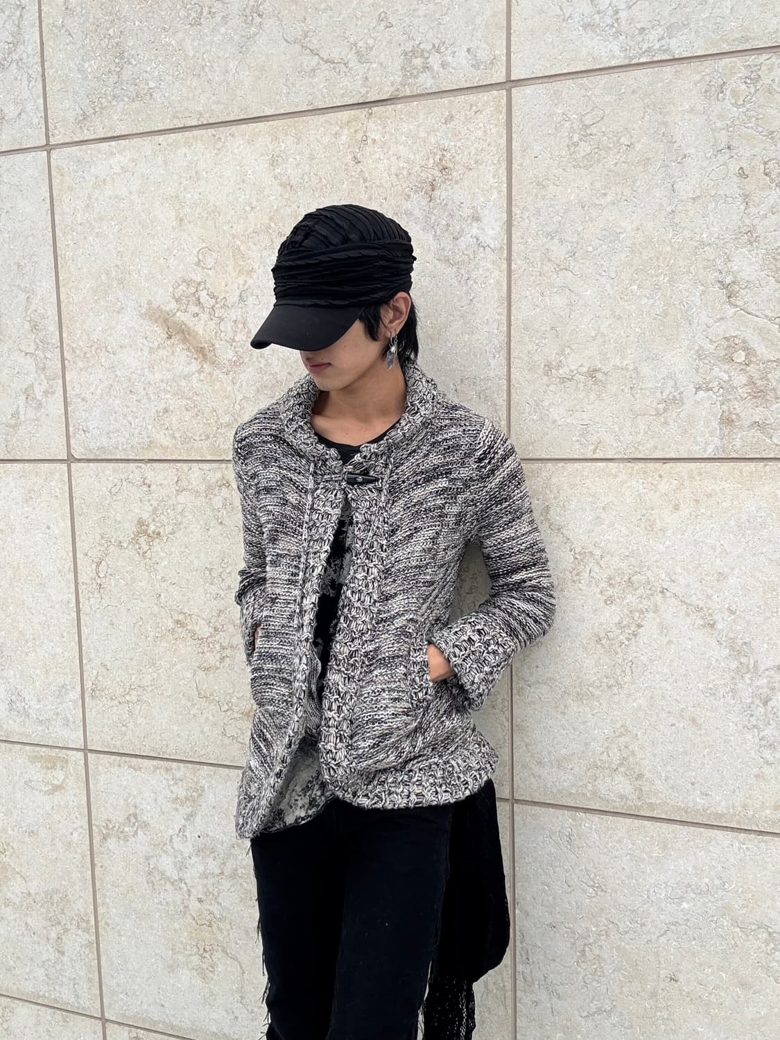 “Vintage” Knit Cardigan 상품이미지1