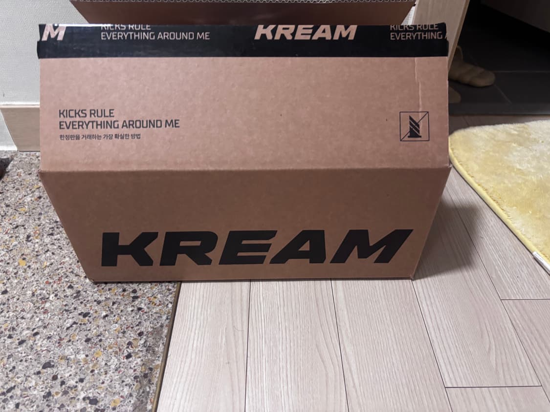 니들스x유니클로 블랙 새제품 s 상품이미지5