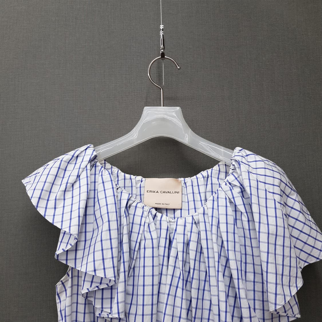 에리카카발리니 체크 프릴 오프숄더 블라우스 40사이즈 상품이미지2