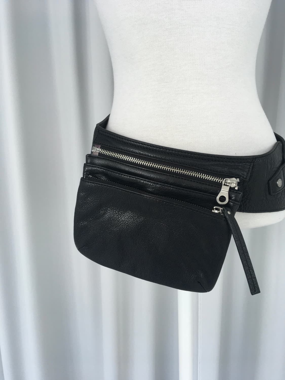 Hiroko Koshino 히로코코시노 벨트 백 상품이미지3