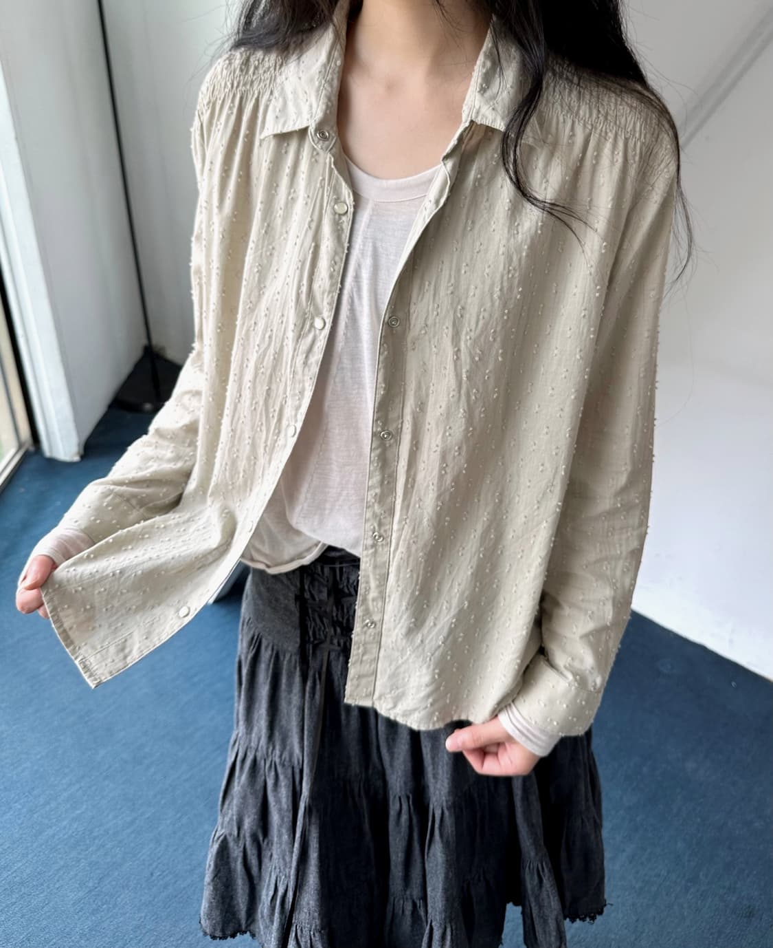 Design nep fabric shirred blouse shirt 상품이미지6