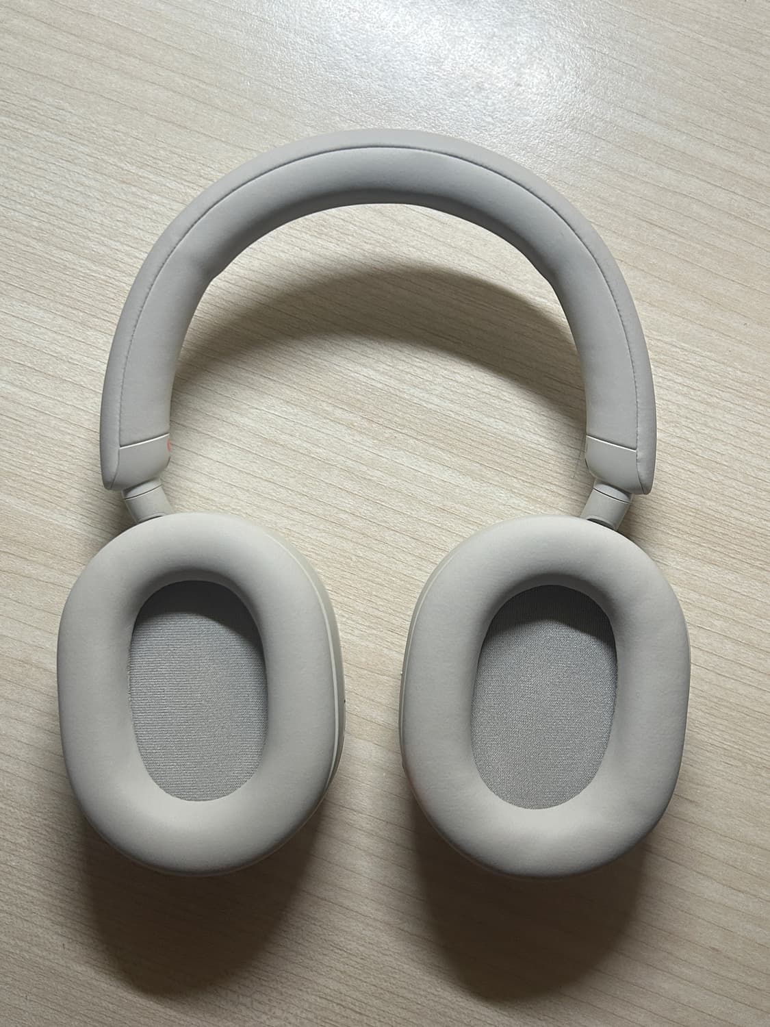 Sony WH-1000XM5 Silver 상품이미지5