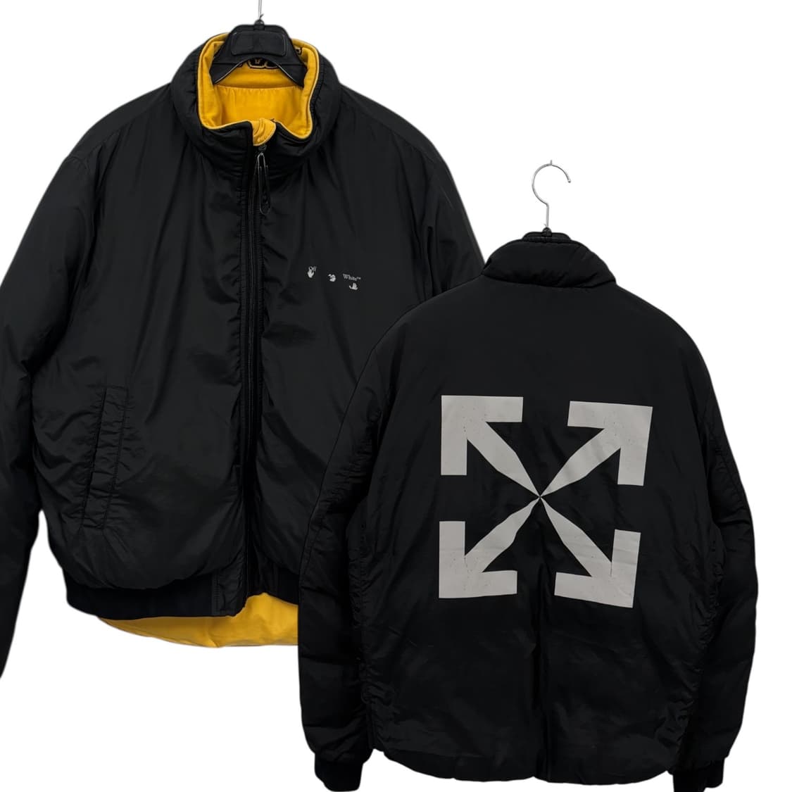 큐알인증)오프화이트 리버시블 숏 다운패딩 상품이미지1