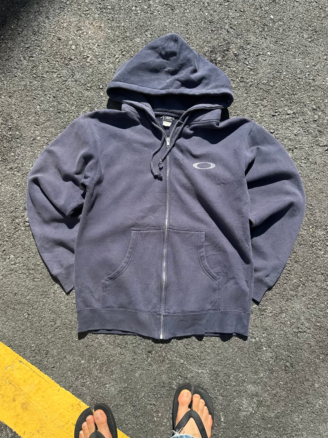 90-00‘s Oakley logo faded Hood zip-up 상품이미지4