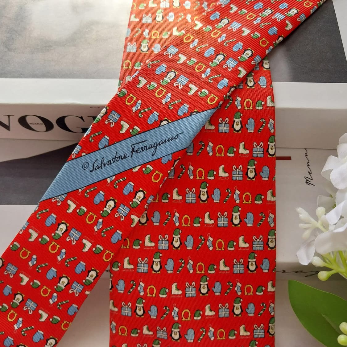 살바토레 페라가모 실크 크리스마스 모티브 넥타이 8cm A등급 k2017 상품이미지4