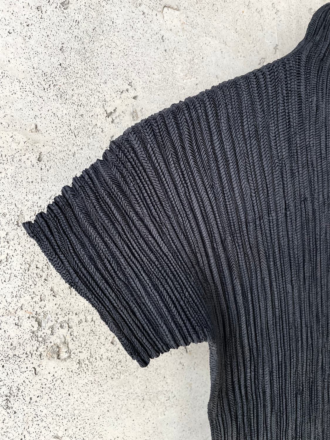 Hiroko Bis 히로코비스 플리츠 탑 블랙 상품이미지7