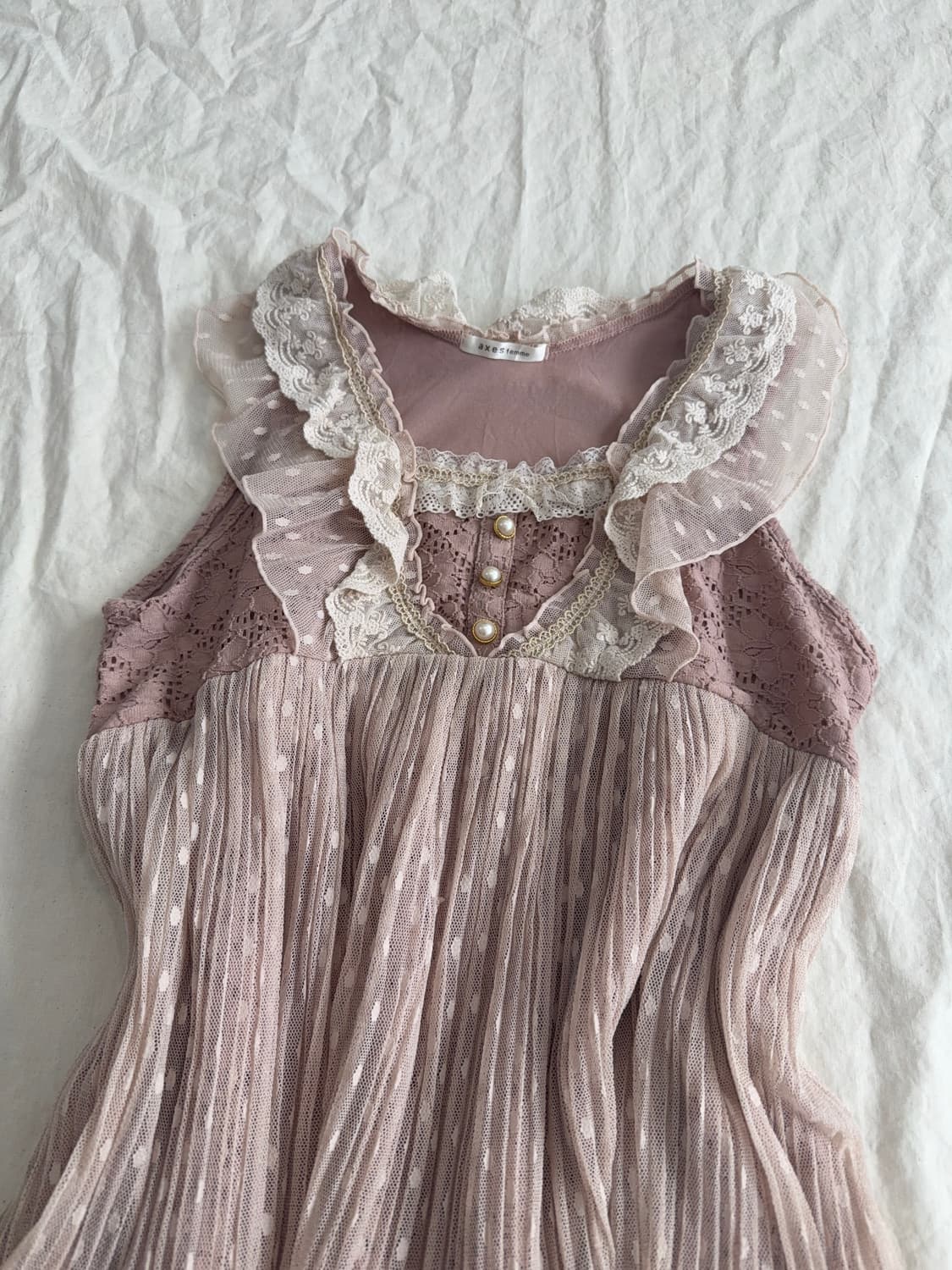 엑시즈팜 로걀 러블리 레이스 슬리브리스 블라우스 상품이미지2