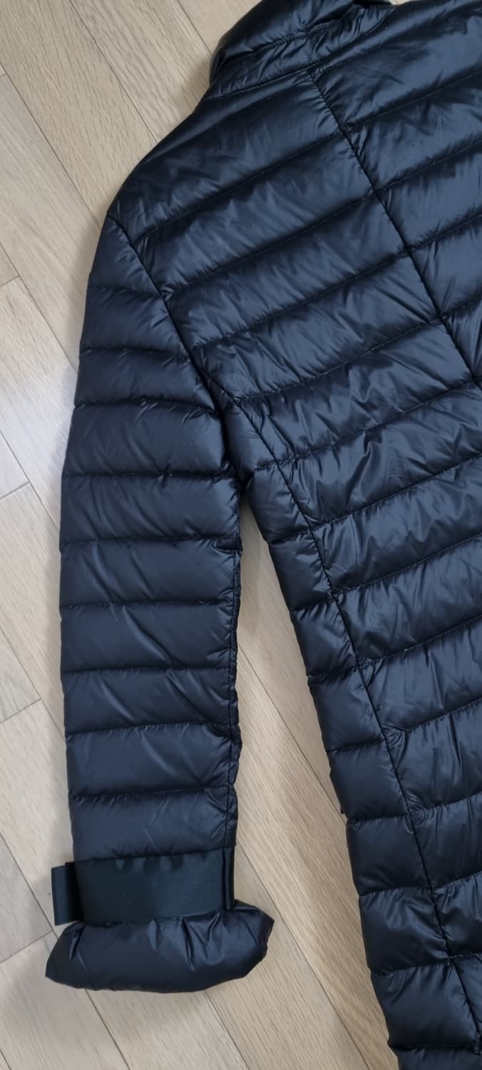 엠프리오 알르머니 경량 덕다운 패딩 M(38) _ 여성 S 추천 상품이미지7