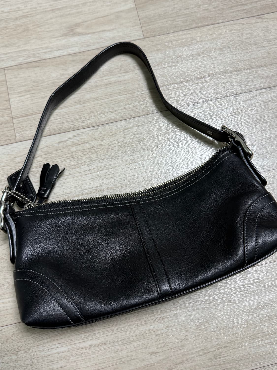 y2k 빈티지 코치 바게트백 숄더백 상품이미지1