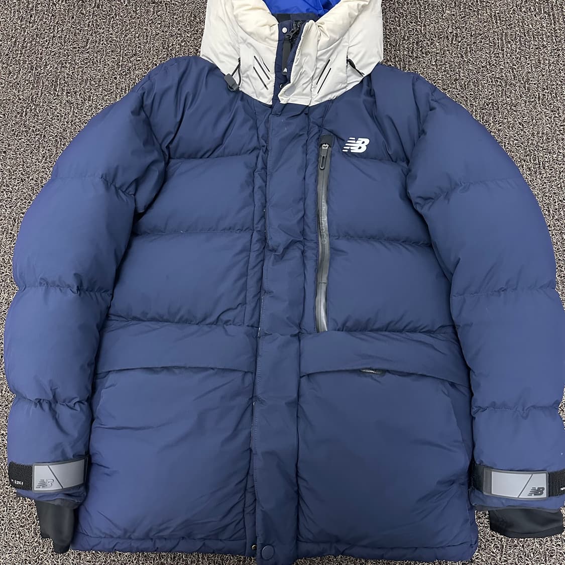 뉴발란스 구스다운 패딩 블루 95(M) 상품이미지3