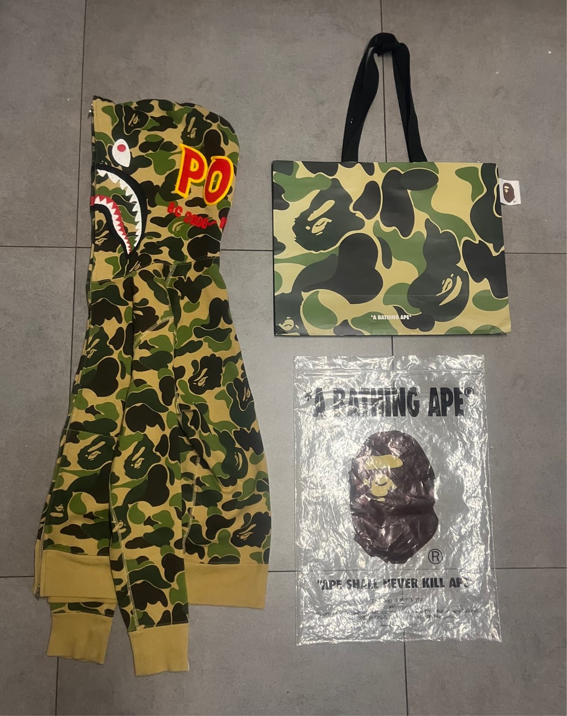 새상품급) 베이프 abc카모 녹계 그린 샤크 후드집업 상품이미지2