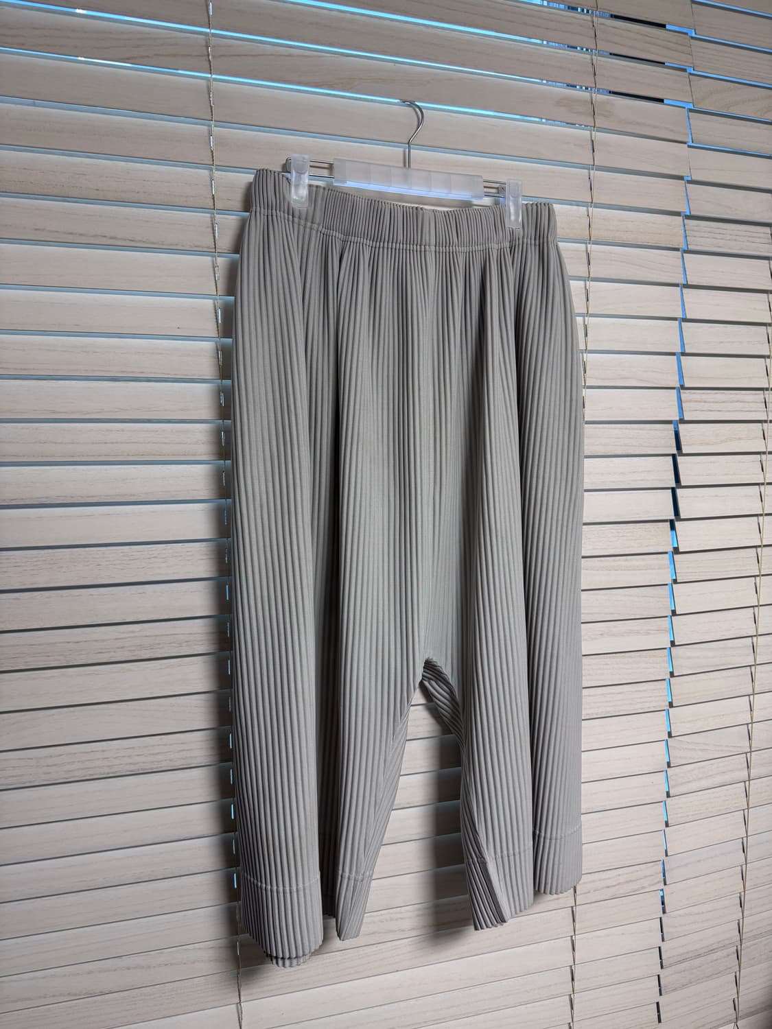 옴므플리세 사루엘 팬츠 상품이미지4